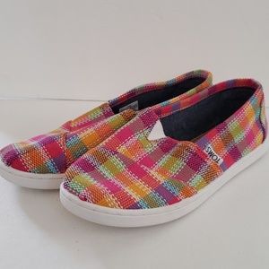Toms flats shoes youth size 3.5